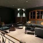 Hotel Zum Goldenen Hirsch 4*