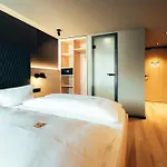 Zum Goldenen Hirsch 4*