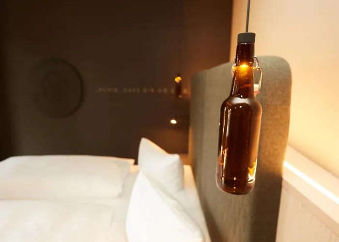 Zum Goldenen Hirsch Hotel